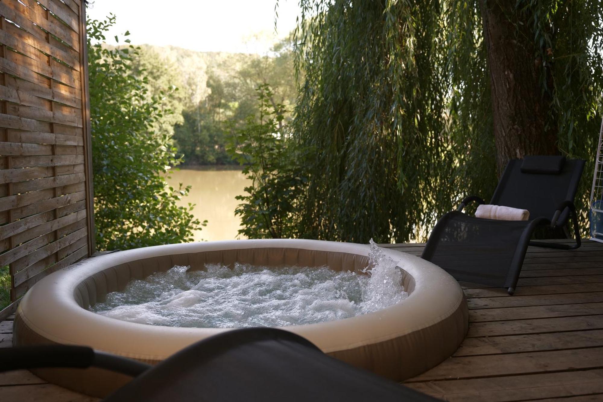 Secret Lake Prag Magic Place Relaxation& Wellness Rehenice Exterior foto